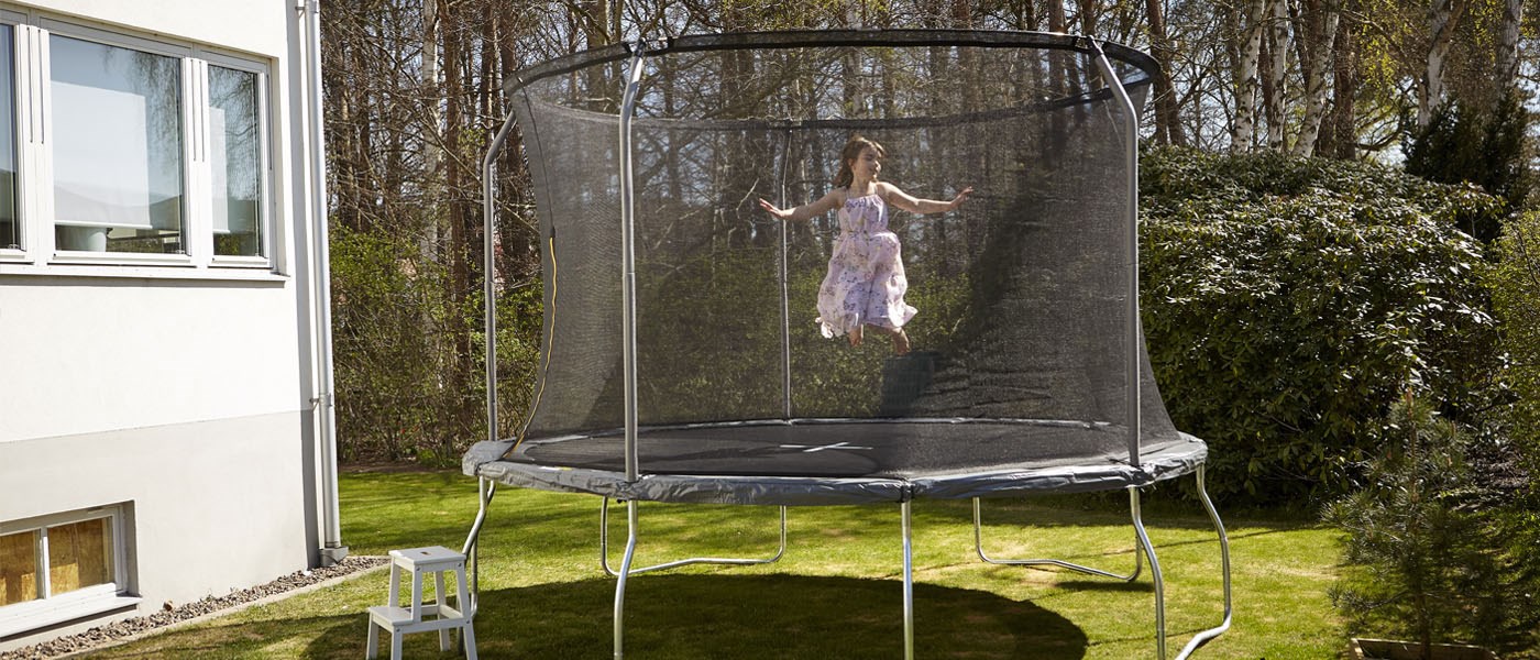 Sådan springer du sikkert i trampolin