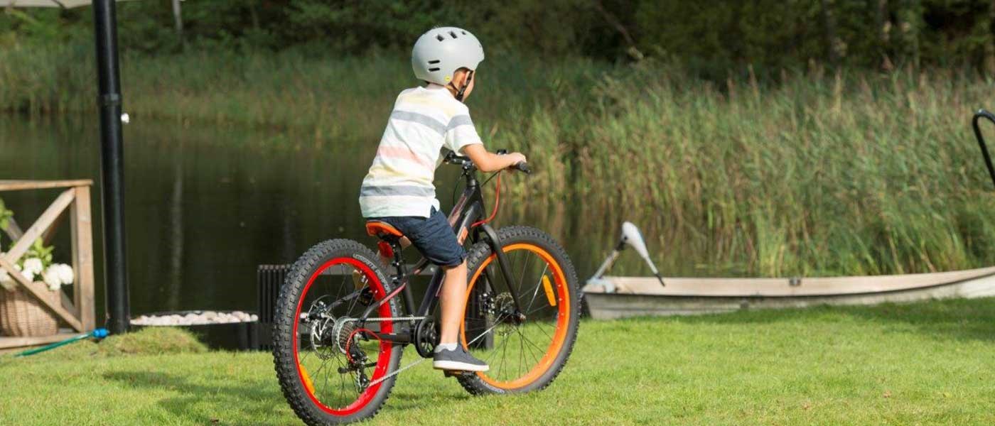 Sådan giver du dit barn en sikker start på cyklen