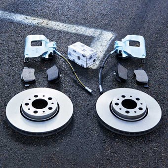 Gå til: Bilreservedele