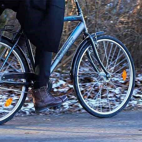 Cykel sikkert i sne, mørke og is